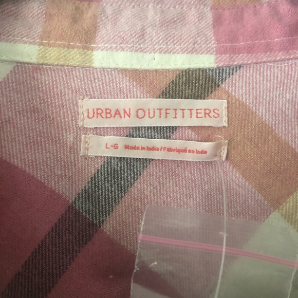 UO Dustin Flannel Button-Down Shirt - Picture 4 of 5